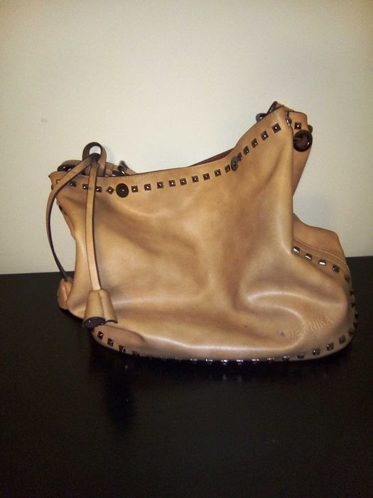 Продавам дамска маркова чанта „VERNIKA”