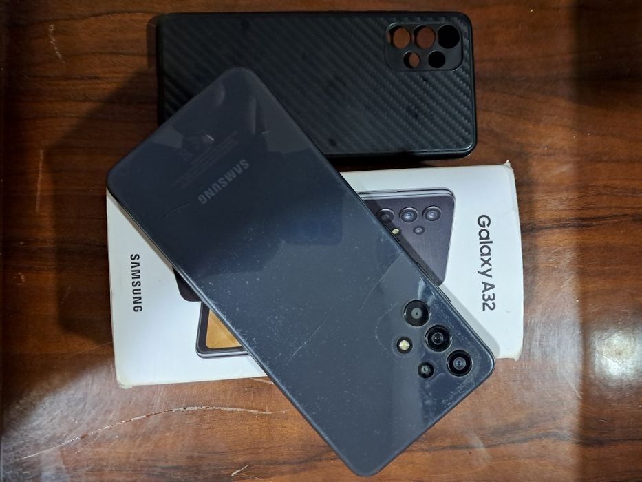 Samsung A32 6/128 ideal