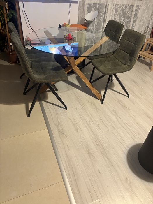 Set mobilier masa living + scaune, coltar , pat