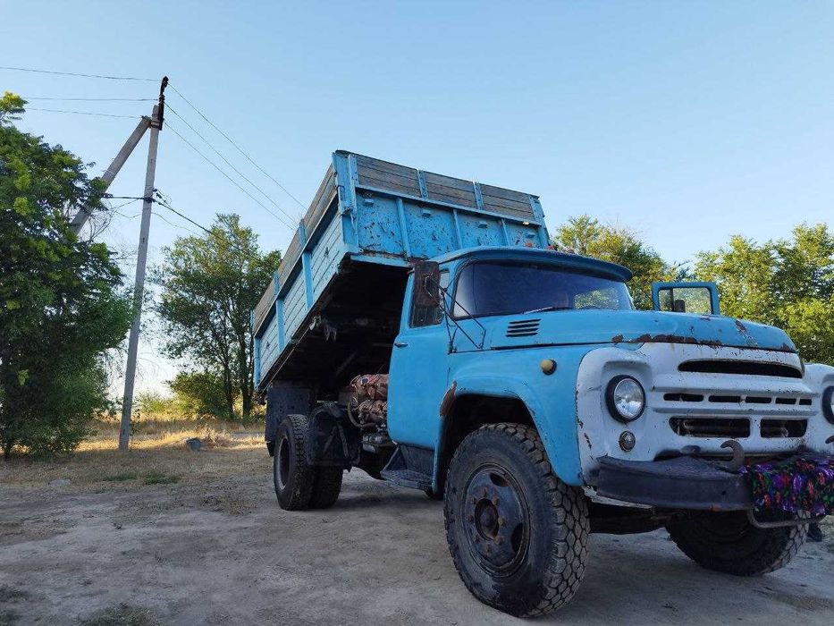 Зил самосвал сотилади!