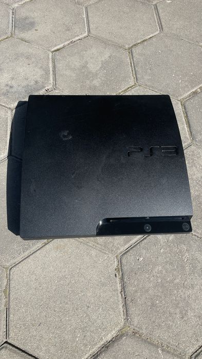 PlayStation 3 (в идеале) с рулем и дисками