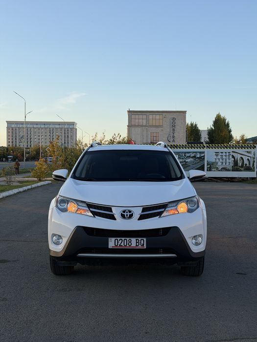 Продается Toyota Rav4