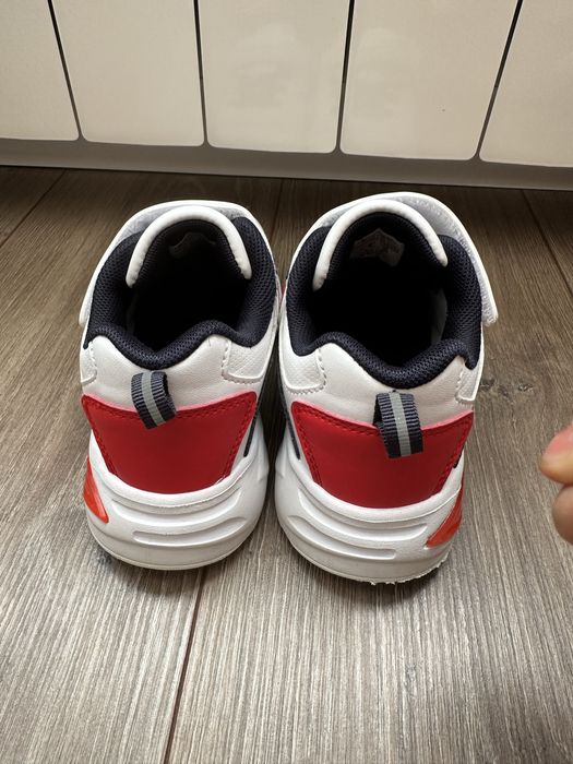 Спортни обувки Champion