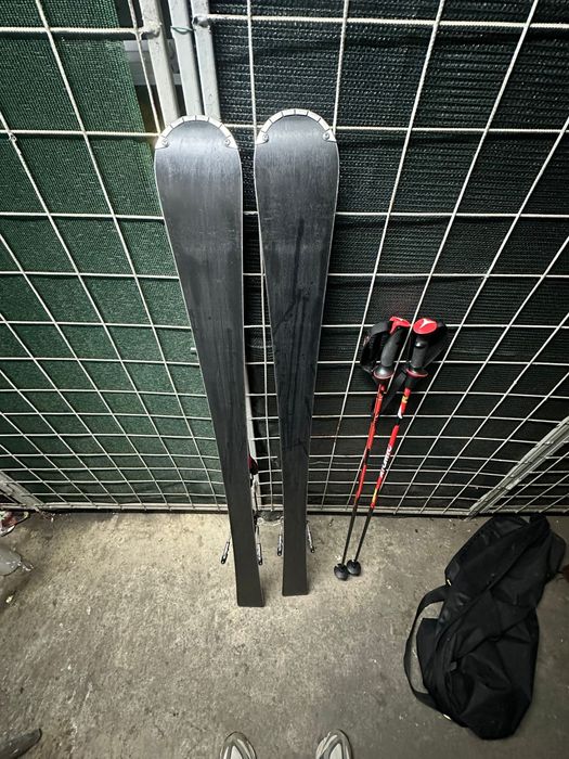 Schiuri Atomic Redster RTI 147 cm cu Bete