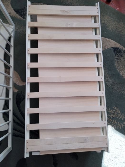 Детская манежка с маятником с матрасом