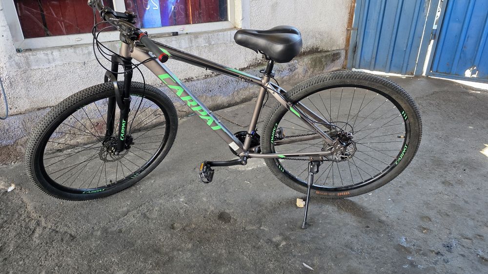 Carpat Montana Carpat C2999e Dewalt 12 Miter Saw Cordless DEWALT