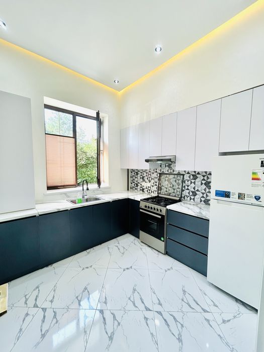 БИЙ 3/1/5 М.Горький Cake lab,Дипломатия,Дагестанский банковский дом