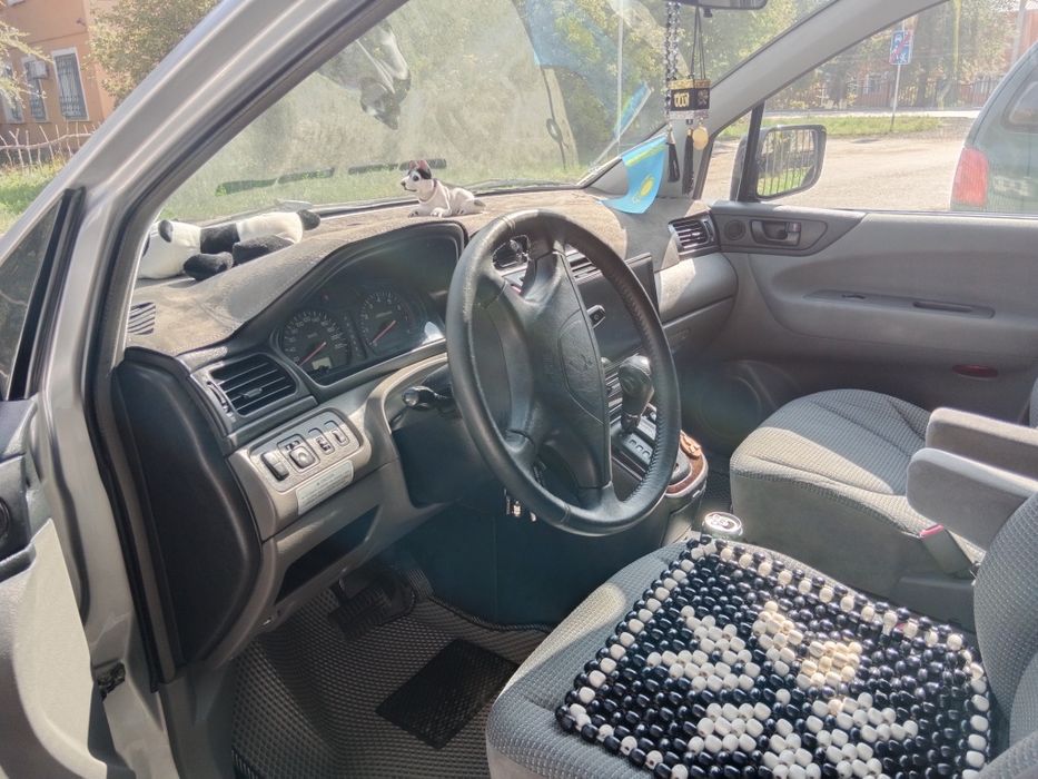 mitsubishi space wagon 2004 price