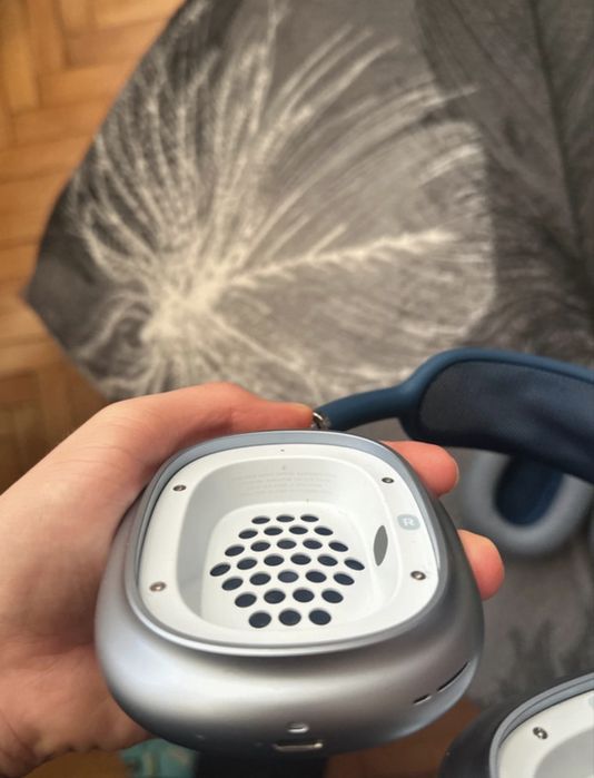 Vând Airpods Max albastre