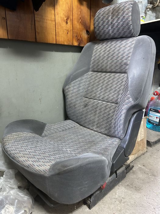 Шофьорска седалка за Renault Espace II