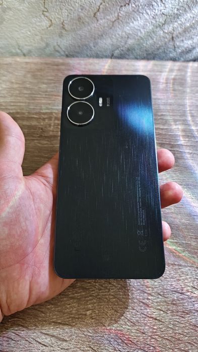 Realme C55 256GB / 8GB RAM - Пълен комплект, калъфи и зарядно