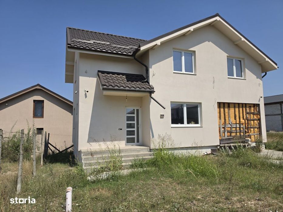 Oportunitate! Vila P+M inalta, garaj, Valu lui Traian!