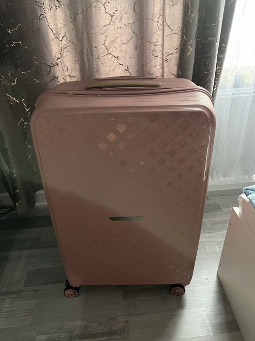 Чемадан б/у үлкені