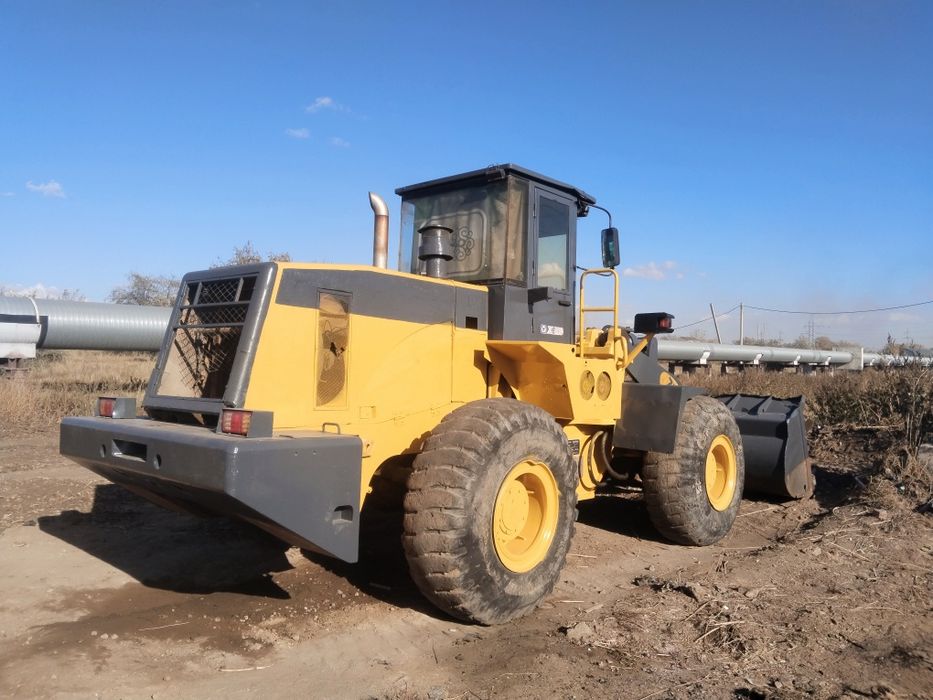 Продам погрузчик ZL50G  3 куба