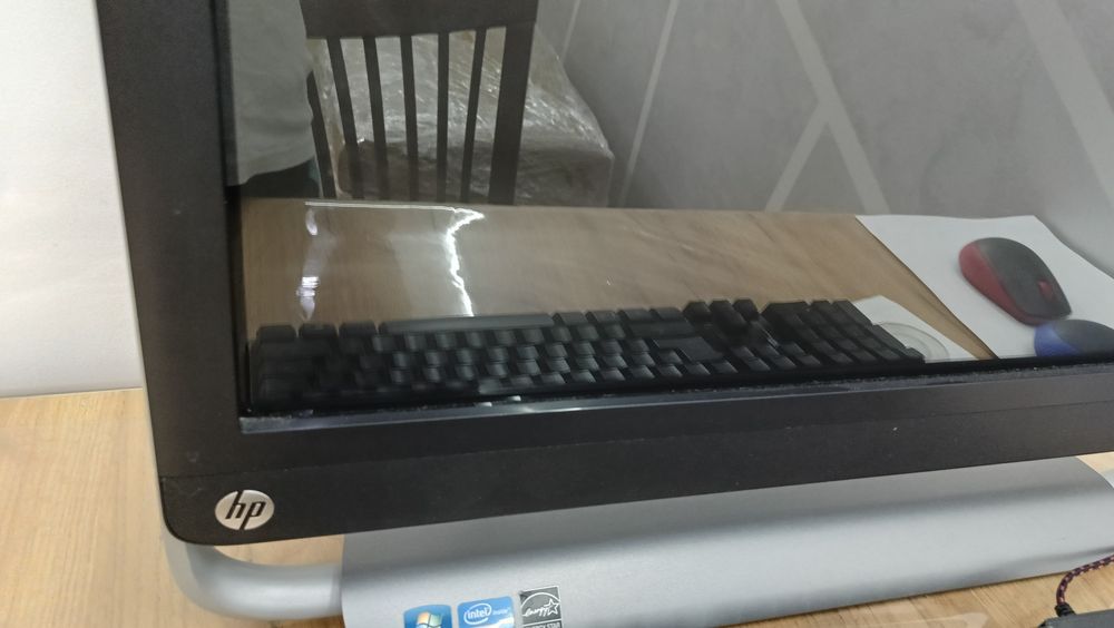 Продам компьютер хороший новый