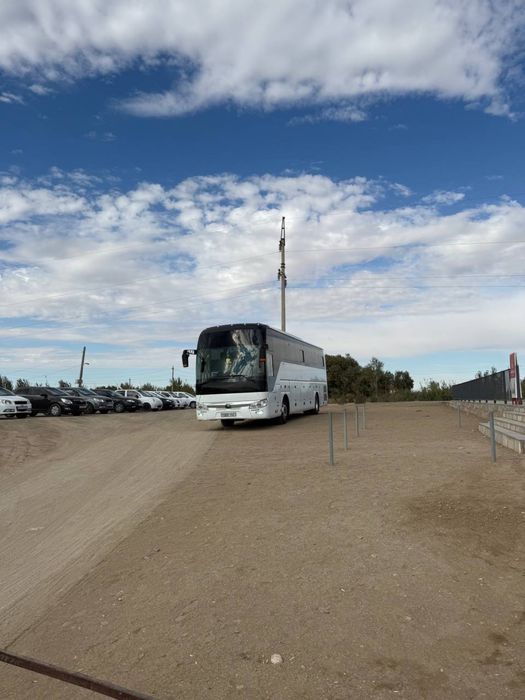 Автобус YUTONG Сотилади 2020 йил холати ало заводской газ колган малум