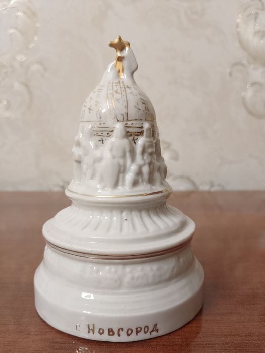 Винтажные статуэтки. См. все фото