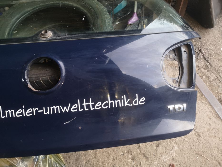 Haion vw golf 5 negru rosu gri argintiu și albastru