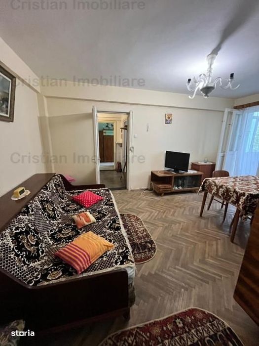 PRET BOMBA  3 cam 65mp Calea Galati  Confort 1 Etaj 3