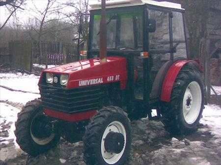 Parbrize, geamuri tractoare U445 U453 U483 U643 U650 U683 (UNIVERSAL)