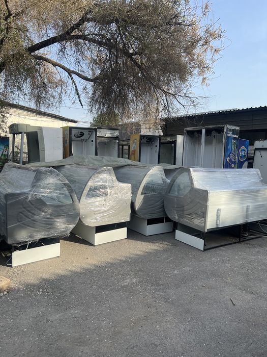 Витринный холодильник