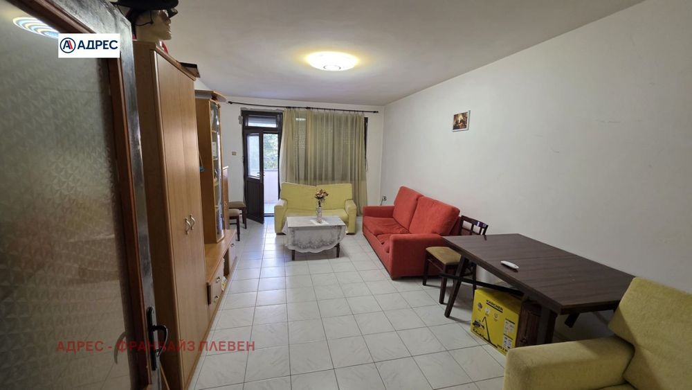 3-стаен в Плевен-9-ти квартал площ 110 цена 160000