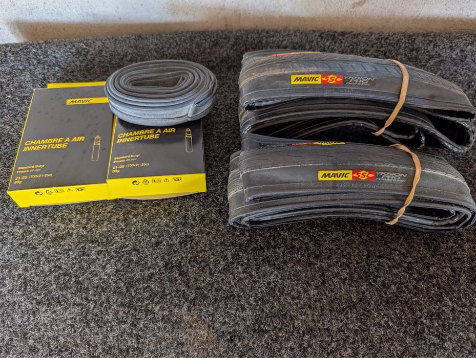Mavic cauciucuri cursiera 25 cu camere