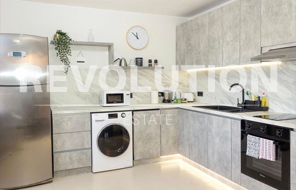 Тристаен апартамент  в гр.Варна, Левски!