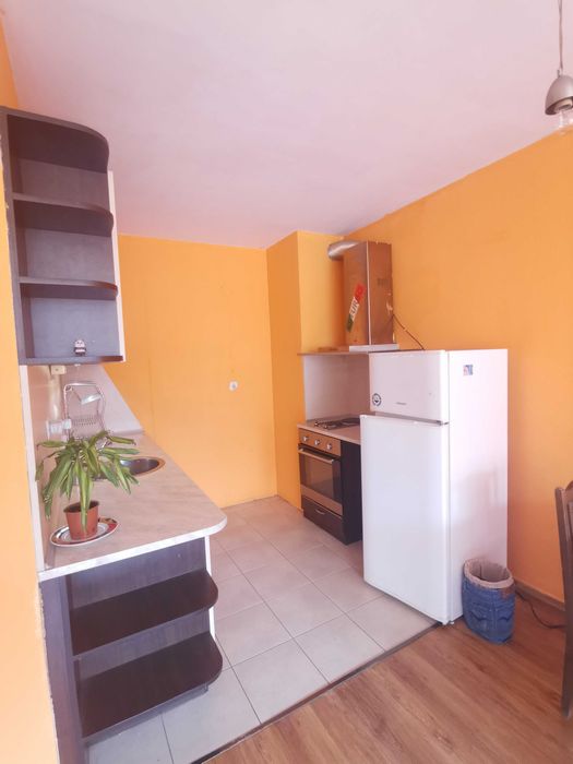 Двустаен под наем кв. Кръстова вада