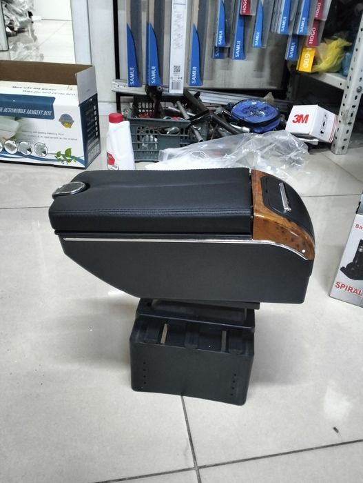 Подлокотник универсальный