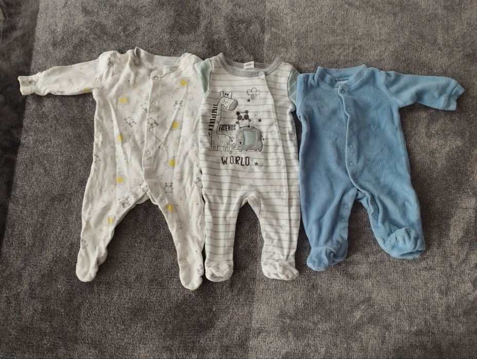 Бебешки дрешки за момченце
