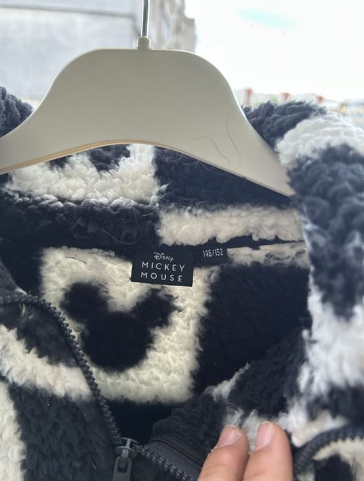 Момичешки суичър на disney