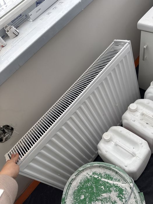 Продам радиатор отопелния