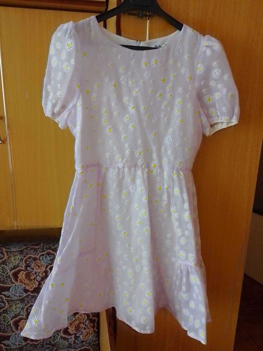 Rochie eleganta Chi Chi London lila mărimea 15 ani/170cm