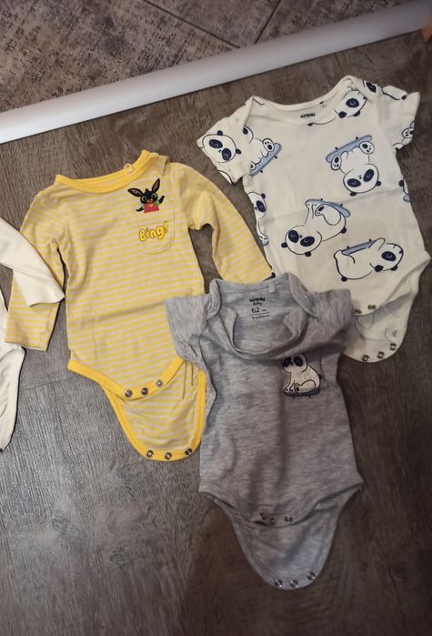 Бебешки дрехи 0-6м