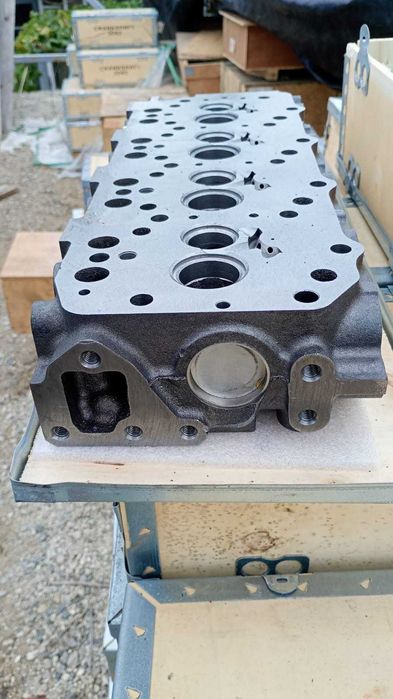 Chiulasa motor Yanmar 4TNA78 / piese Yanmar / ne-echipată / fără supape
