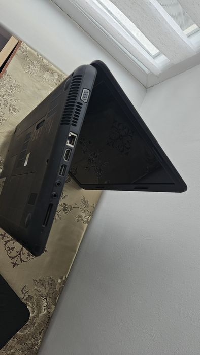 Laptop Hp compaq pt. Piese
