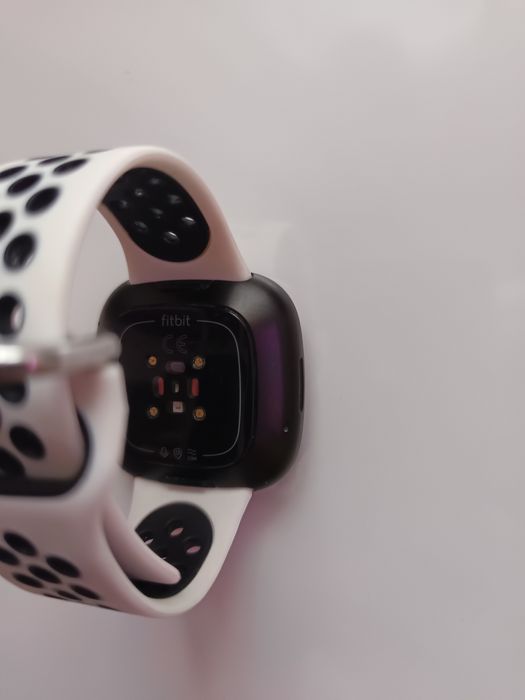 Smartwatch Fitbit Versa 3