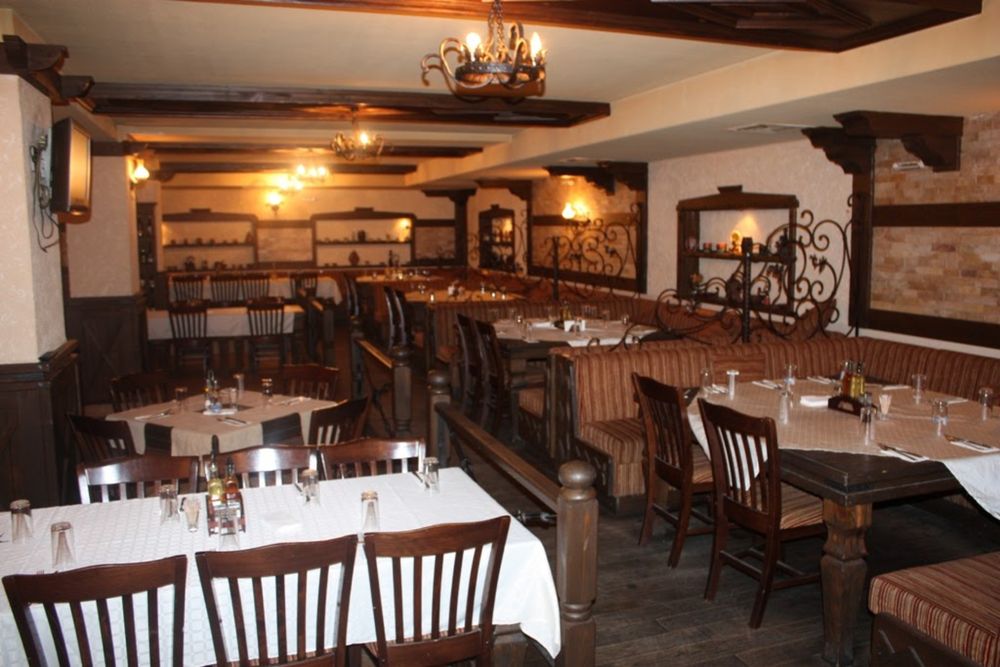 Отдавам под наем ресторант (парти център)