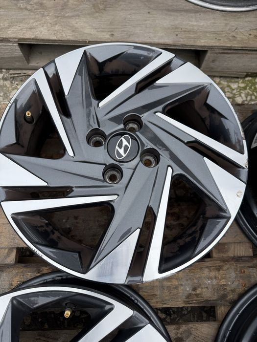Алуминиеви джанти Hyundai 6Jx16" 4x100 ET 50 52910-Q0200 ном 306