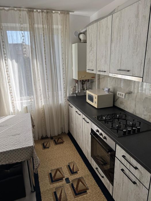 Închiriez apartament 2 camere