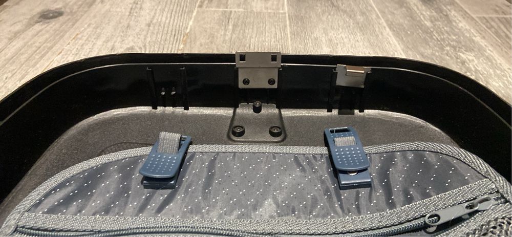 Куфар Aigner - Черен