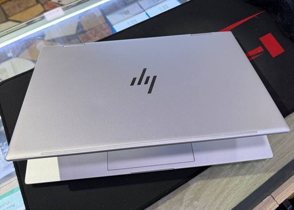 HP Envy x360 i7 12-avlod 16GB 512GB SSD sensor 360 ideal