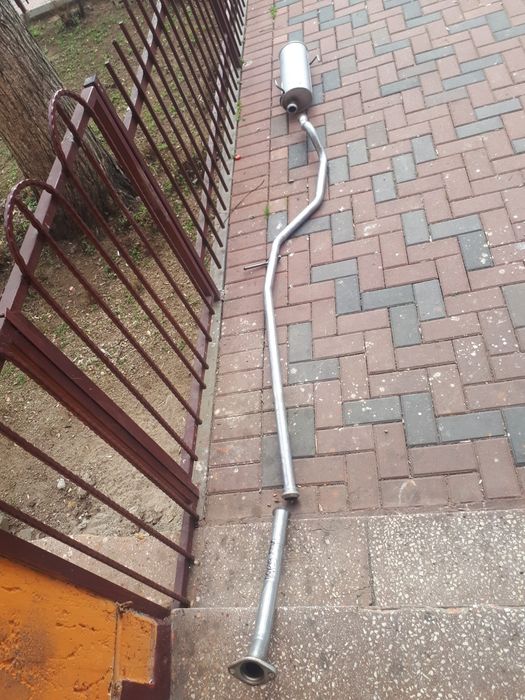 Toba finala sau intermediara noua Peugeot 206 SEDAN