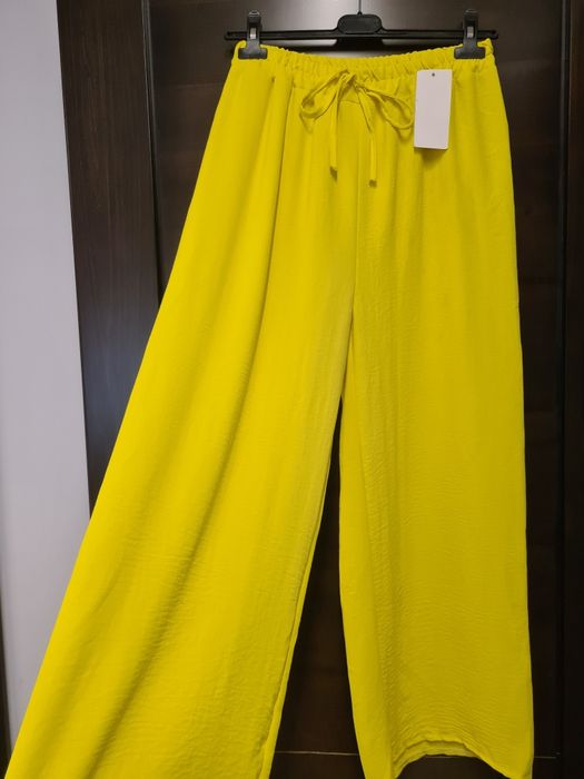 Pantaloni vară-Pantaloni lejeri-Pantaloni colorați- Pantaloni cu crac larg