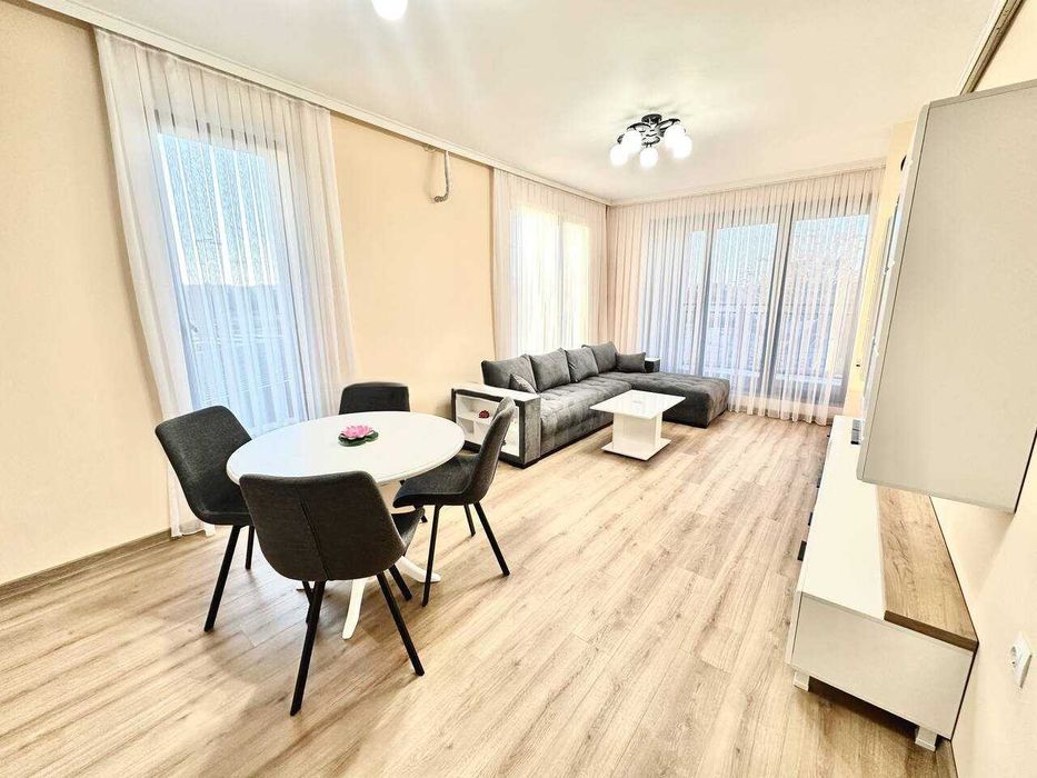 Продава се Двустаен апартамент в Пловдив, Тракия - 73 кв.м за 1017 €/кв.м - Снимка #9