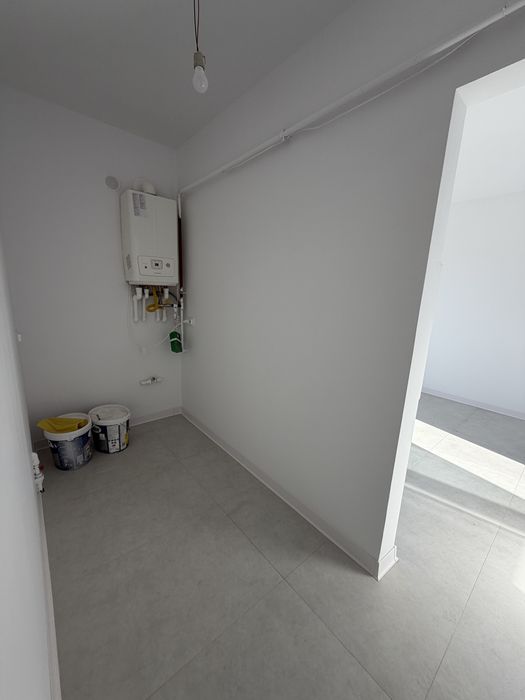 Proprietar/imobil intabulat/Miroslava-Vorovesti/ la strada principala/incalzire prin pardoseala/4c/2bai/TVA inclus in pret