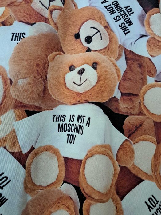 Оригинален топ MOSCHINO Couture, като нов