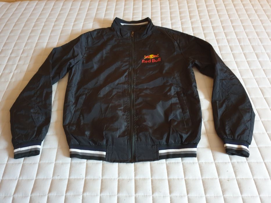 Geaca de barbati  -  200 lei.