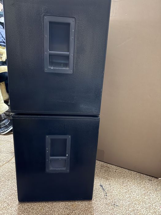 Продавам 2 бр. бас каси HK PR 116 SUB – 15” (празни)